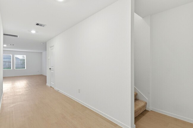 Building Photo - 15227 Abella Dr