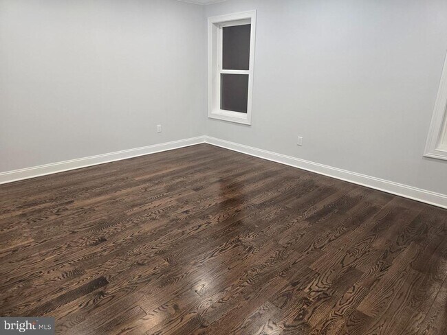 Building Photo - 135 N 15th St