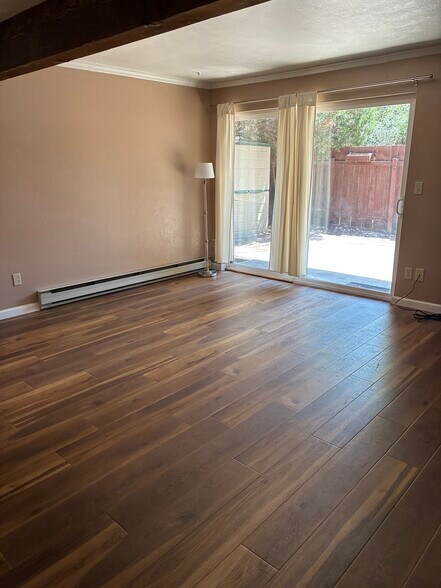 Building Photo - 2606 Juniper Ave