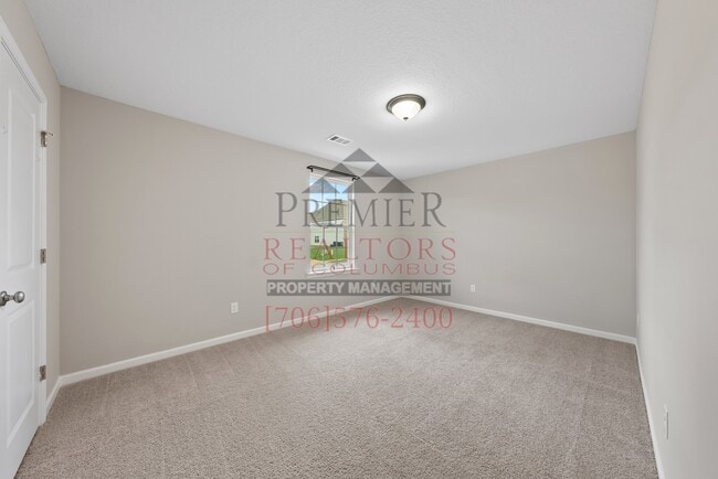 Building Photo - 9 Sweet Birch Dr