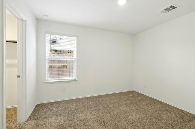 Building Photo - 40518 Crisp Beech St