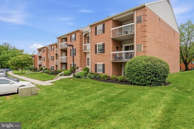 Building Photo - 2 Ballycruy Ct