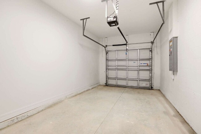 Building Photo - Brand New 4-Bedroom Gem with 2 Full Baths on Large Lot in Lehigh Acres – A Perfect Family Haven!