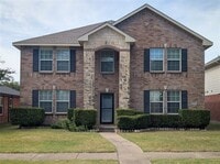 Building Photo - 1308 Lamar Ln