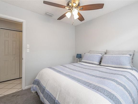 Building Photo - 1590 Dinnerbell Ln E