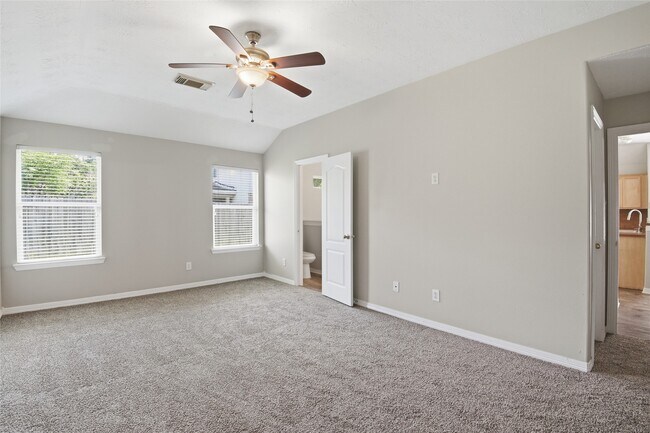 Building Photo - 2434 Montana Blue Dr