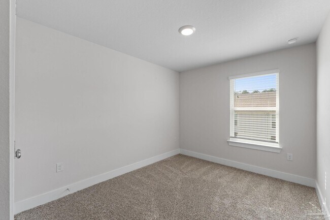 Building Photo - 9483 Nature Crk Cir