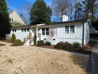 Building Photo - 604 Currituck Dr