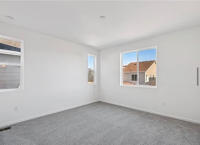 Building Photo - 1334 Penner Dr