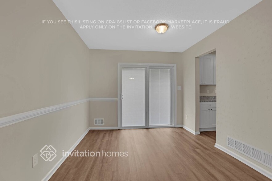 Building Photo - 255 Basswood Ct