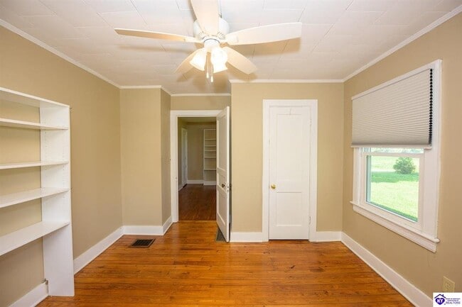 Building Photo - 189 Bob Wade Rd