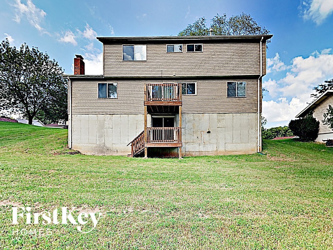 Building Photo - 6832 Chilham Dr