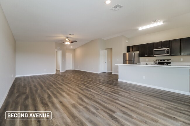 Building Photo - 3606 11th St SW