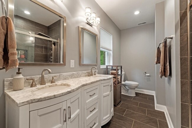 Building Photo - 1328 Enslow Blvd