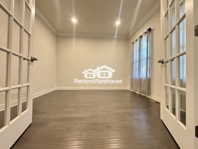 Building Photo - 2471 Vineyard Spgs Wy