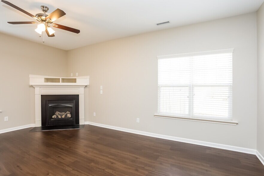 Building Photo - 5307 Glenmorgan Ln