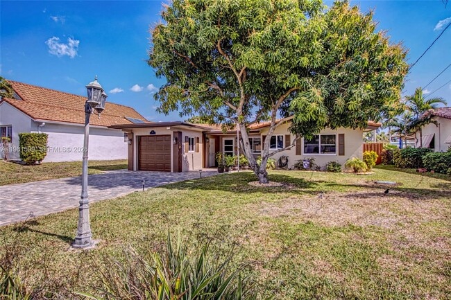 Building Photo - 922 Nautilus Isle