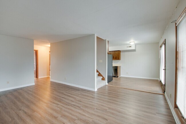 Building Photo - 9020 Mahogany Row SE