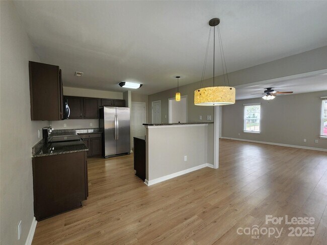 Building Photo - 3303 Reid Brook Ln