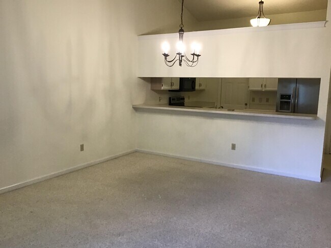 Building Photo - 3592 Wexford Ct