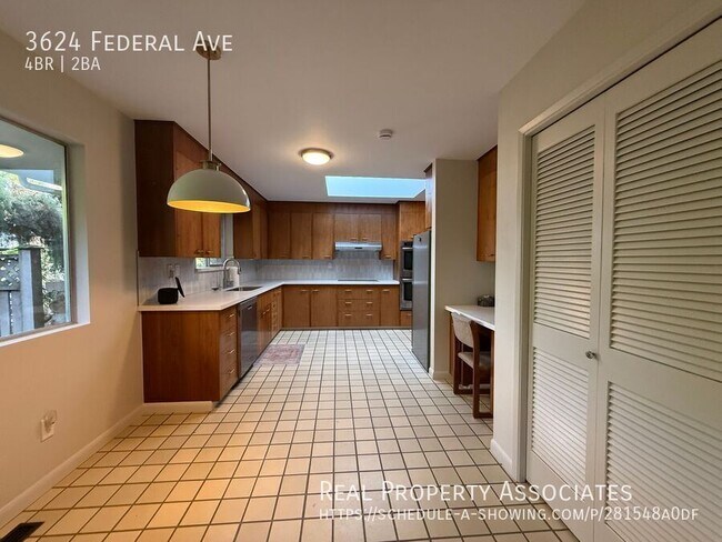 Building Photo - 3624 Federal Ave