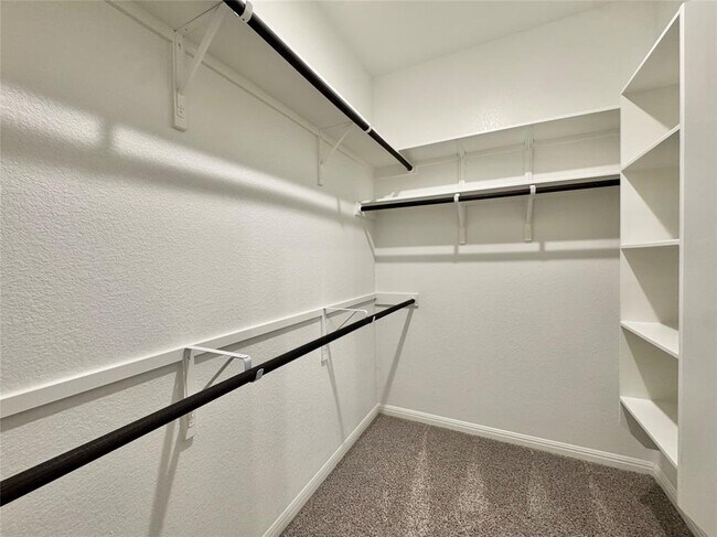 Building Photo - 5800 Livorno Cove