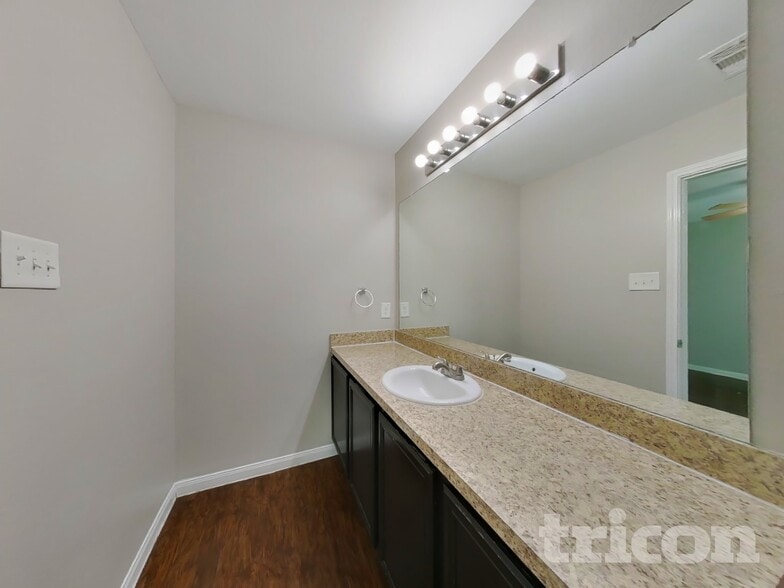 Building Photo - 21423 Ryans Path Ln