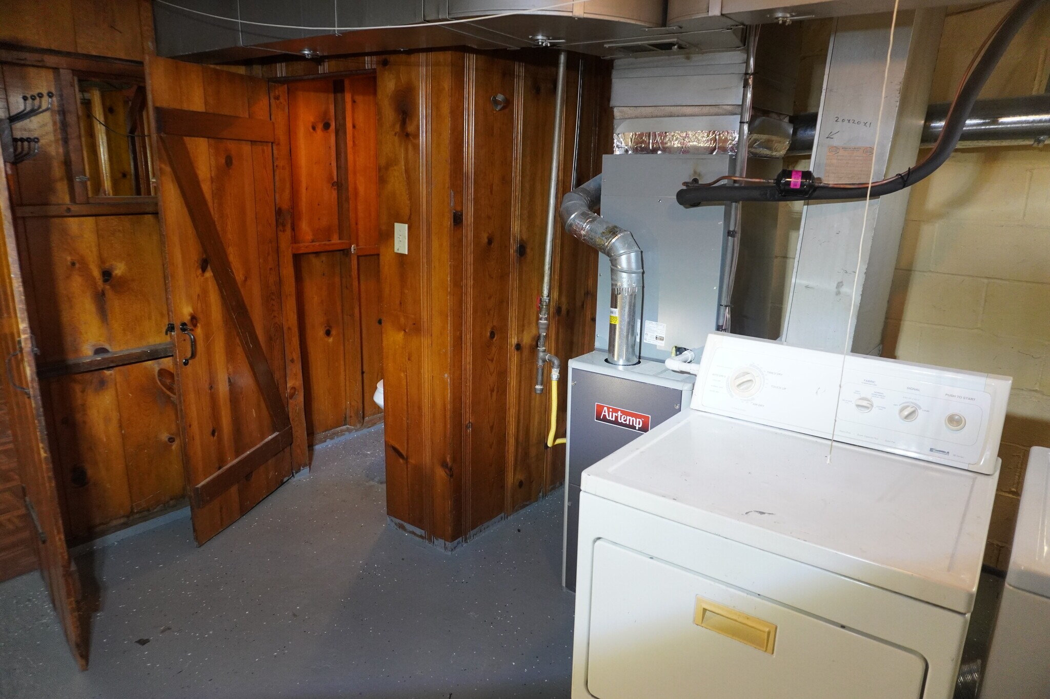 Building Photo - 3811 Lyndale Ave