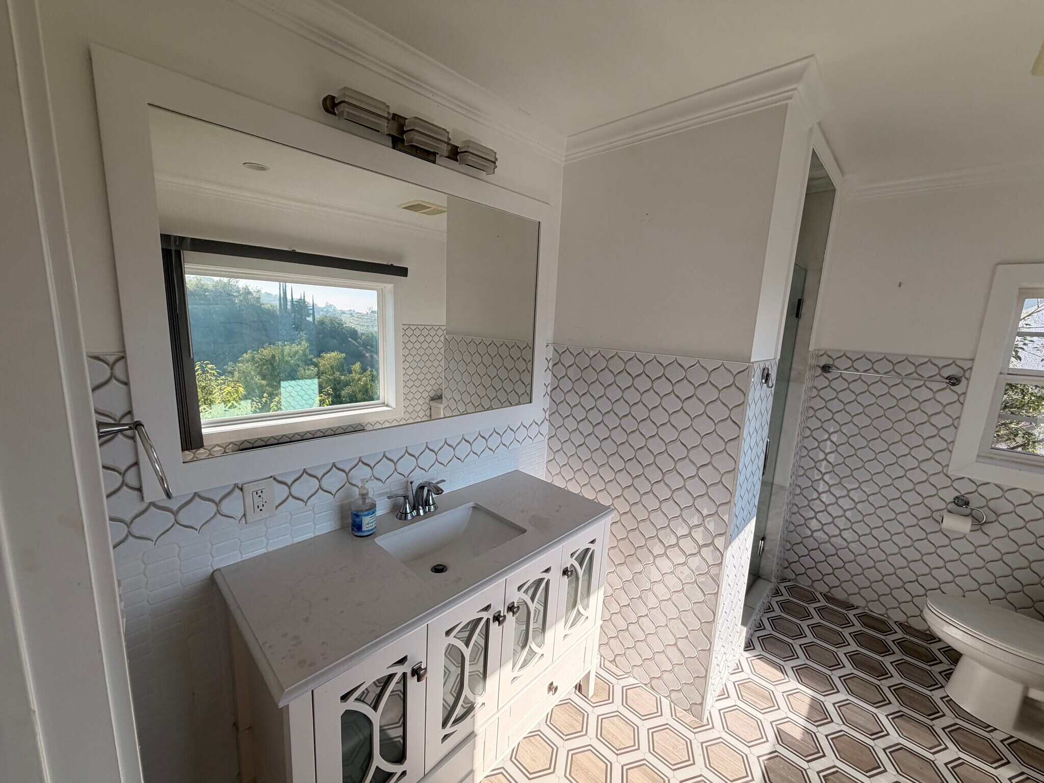 Building Photo - 3910 Cody Rd