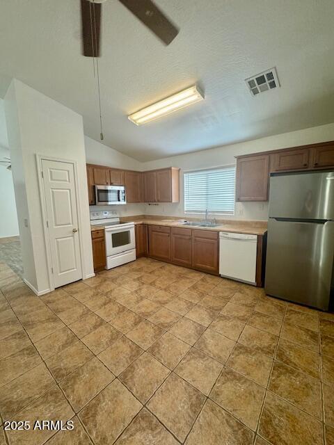 Building Photo - 23435 W Mohave St