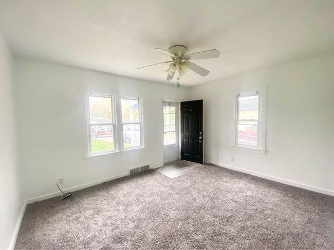 Building Photo - 1534 63rd St