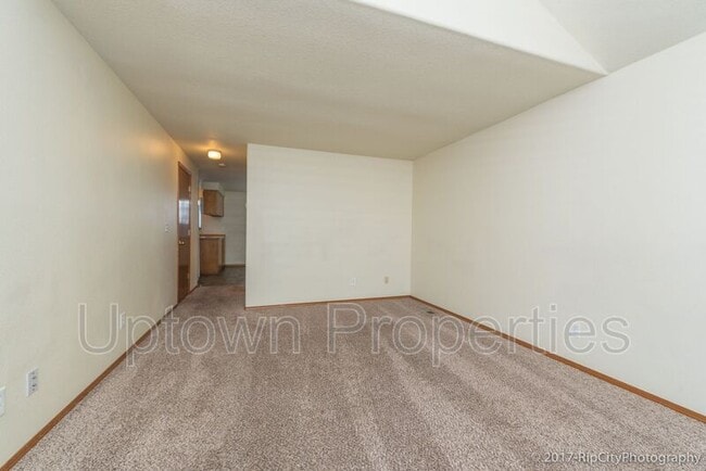 Building Photo - 978 SW 208th Pl