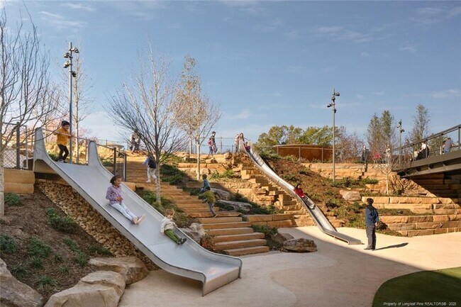 Building Photo - 308 Black Bird Ct