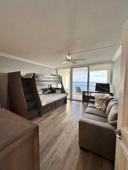 Building Photo - 5400 N Ocean Dr