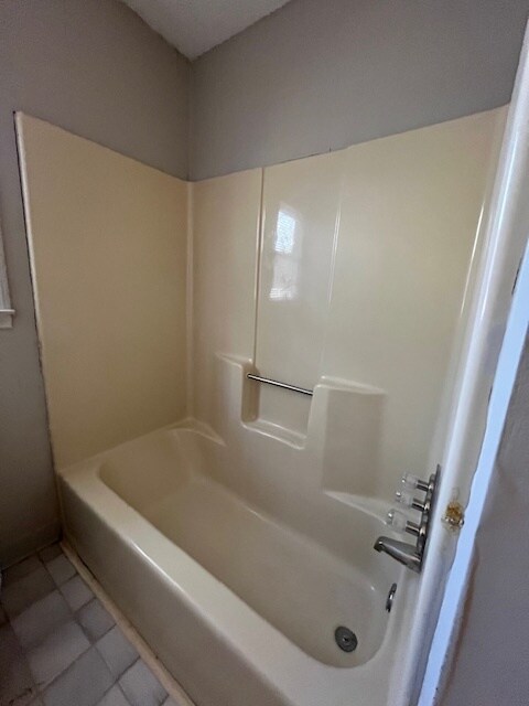 Building Photo - 510 Table Mountain Dr