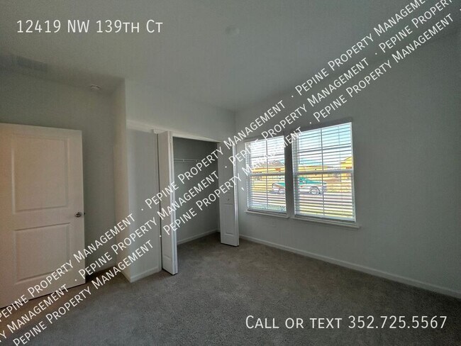 Building Photo - 12419 NW 139th Dr