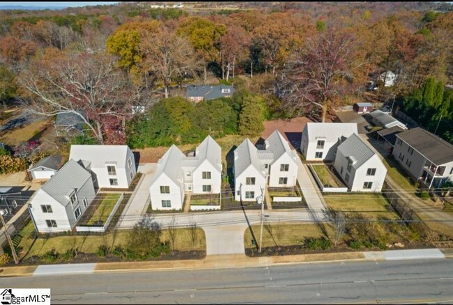 Building Photo - 911 Rutherford Rd