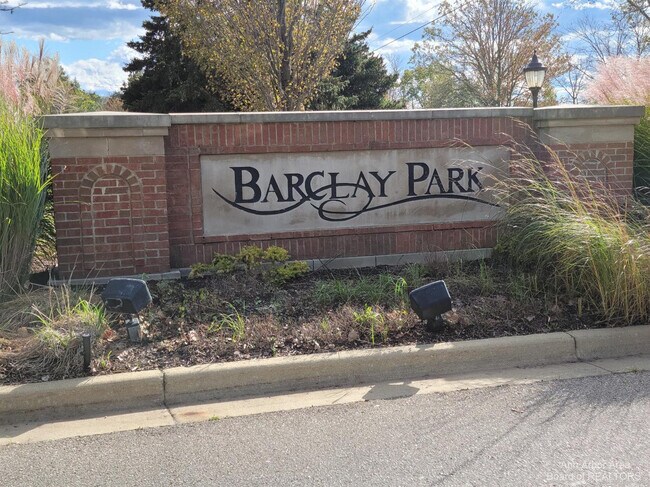 Building Photo - 2765 Barclay Way