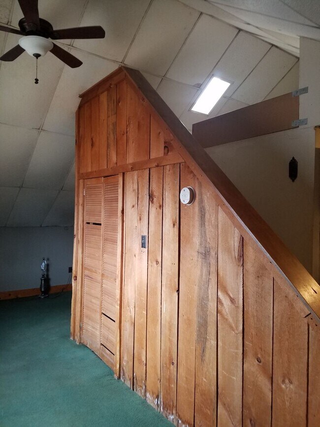 Building Photo - 8571-4 Leray St