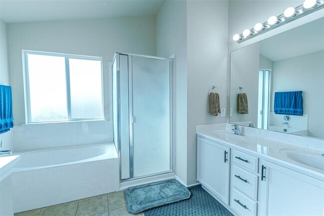 Building Photo - 5409 Rimes Ct