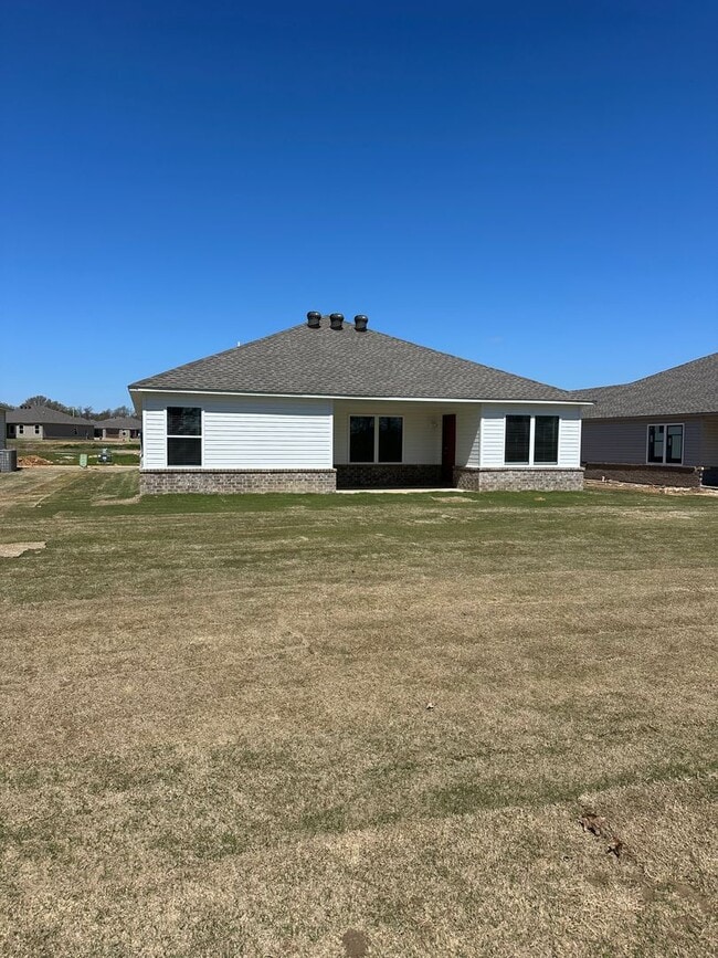 Building Photo - Pre-Leasing Now! Beautiful 3-Bedroom, 2-Bath Home in Prospect Farms | Available July 14
