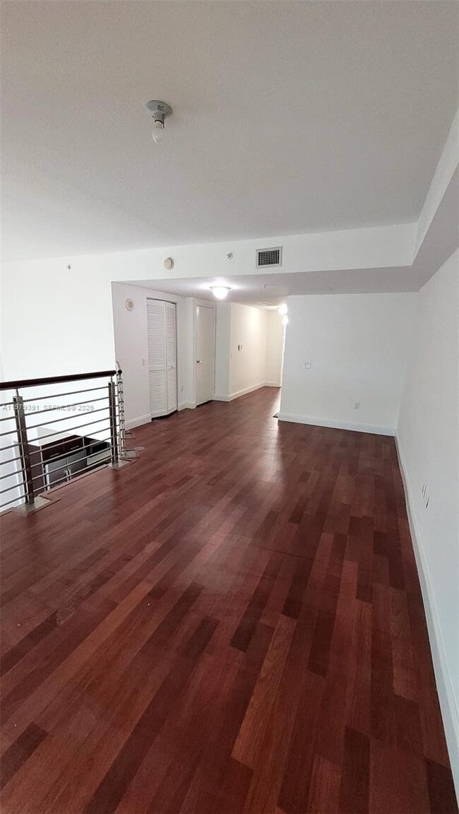 Building Photo - 41 SE 5th St