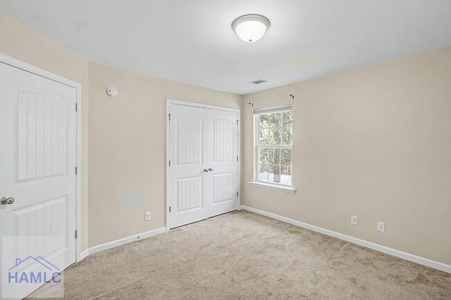 Building Photo - 1235 Peacock Trail