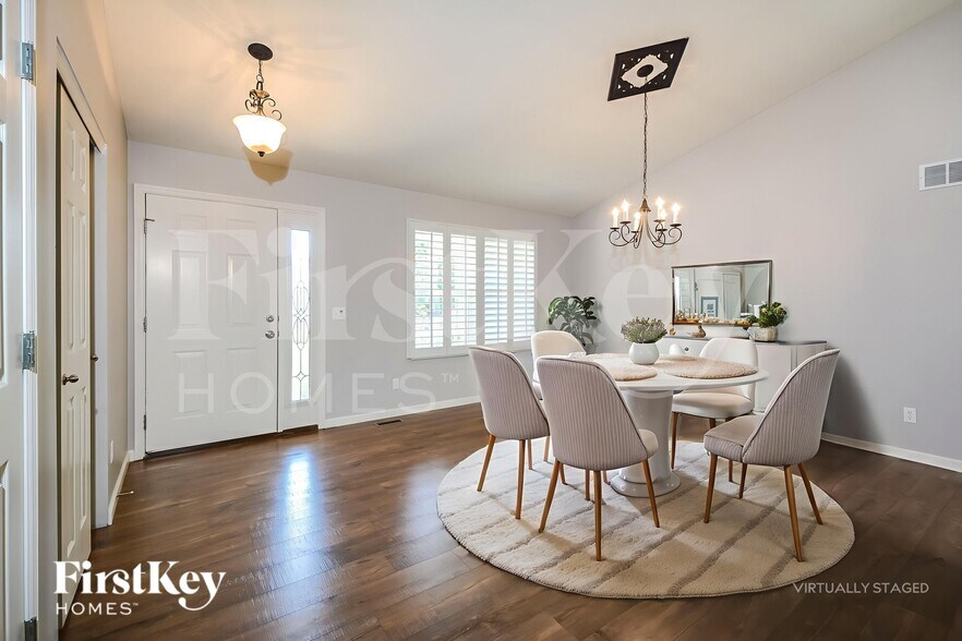 Building Photo - 616 Autumnwood Forest Dr