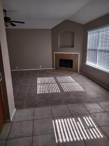 Building Photo - 1613 Wavecrest Dr
