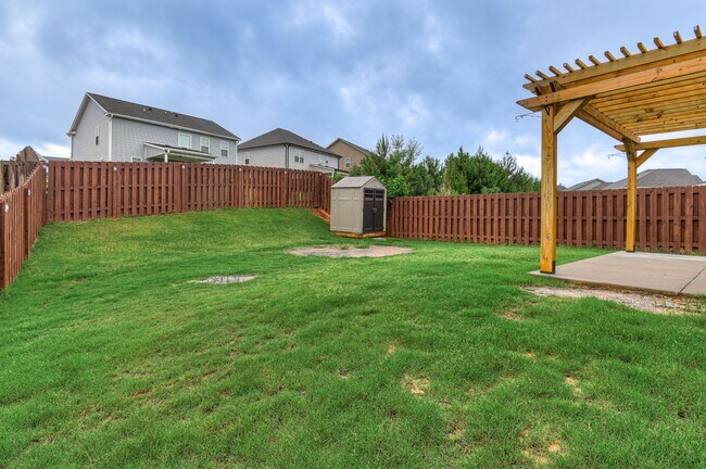 Building Photo - 5107 Heathbrook Dr
