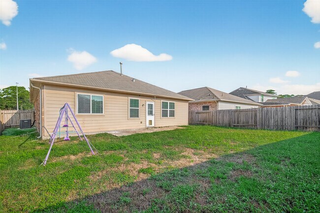 Building Photo - 23002 Jetty Manor Ln