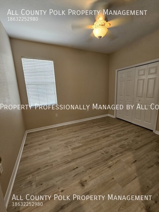 Building Photo - Show Stopper! 3/2 Grasslands Condo for Rent