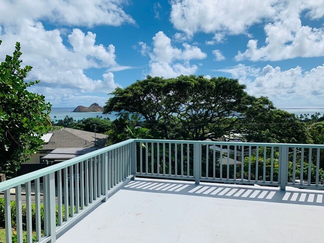 Building Photo - Breathtaking Ocean & Mokulua Island Views