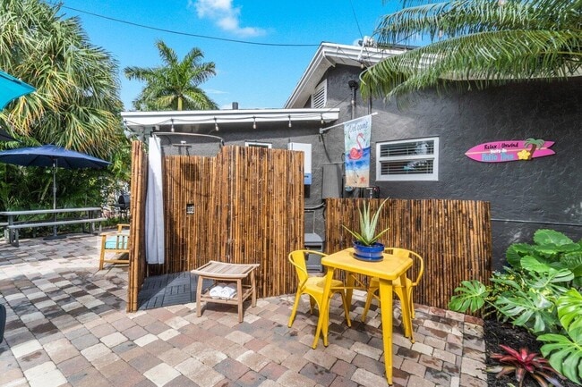 Building Photo - 1911 Parker Ave